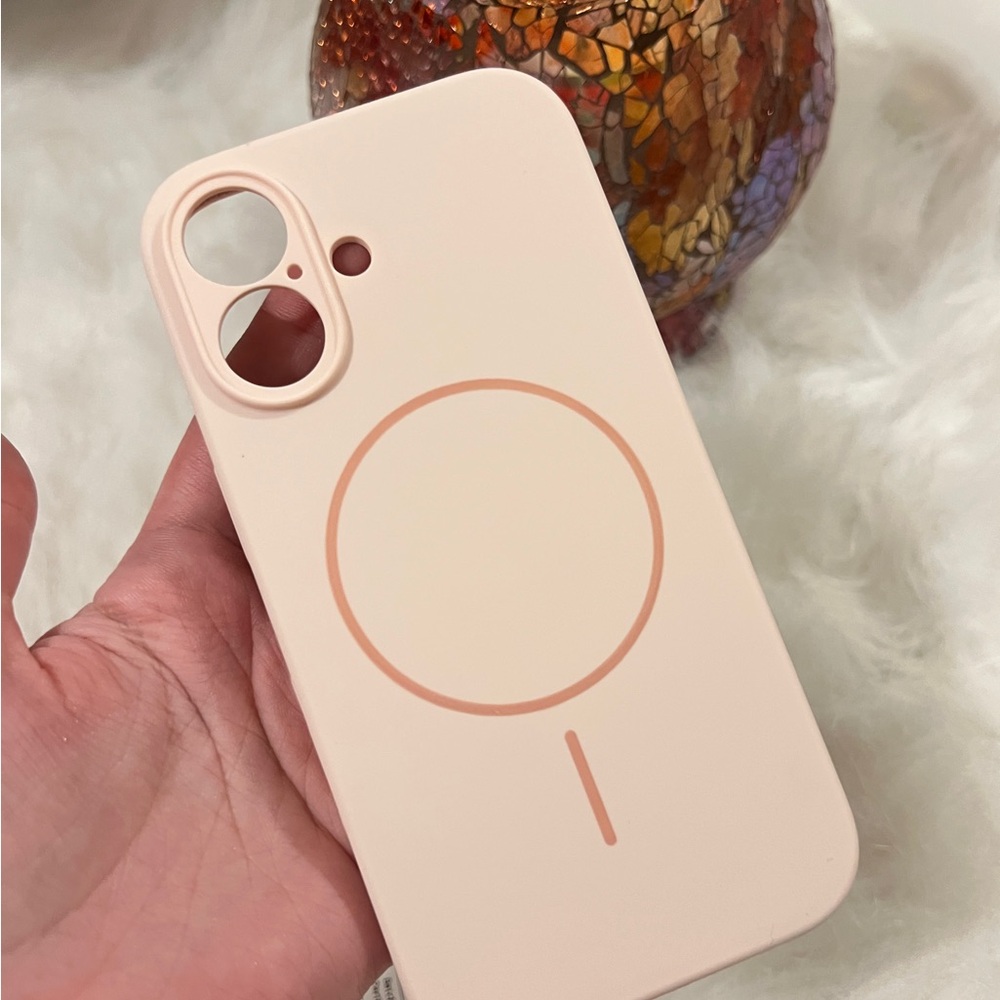 Magnetic Case For Apple iPhone 16 in Light Pink